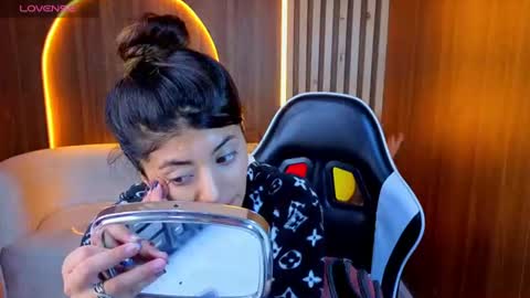 Snapshot of lia_queen_tx chatting on July 14, 2026, 3:11 am Online 1400 - 2100 online show from July 14, 2026, 3:11 am
