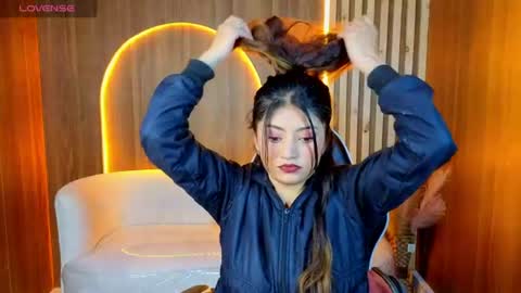 Snapshot of lia_queen_tx chatting on July 24, 2026, 3:26 am Online 1400 - 2100 online show from July 24, 2026, 3:26 am