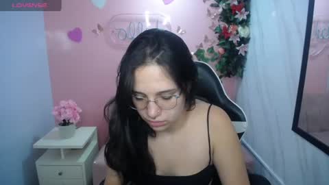 Snapshot of lia_rose_ch chatting on July 29, 2026, 2:43 am lia_rose_ch online show from July 29, 2026, 2:43 am