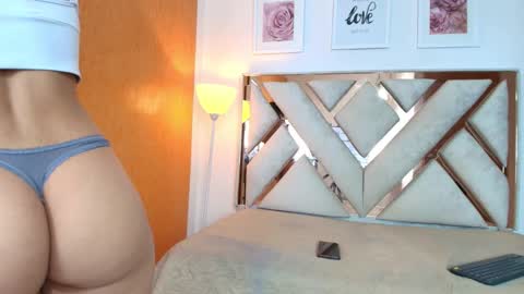Snapshot of lia_roseh chatting on October 6, 2025, 7:11 pm lia_roseh online show from October 6, 2025, 7:11 pm