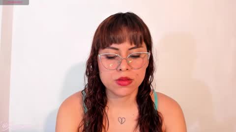 Lia online show from February 25, 2026, 9:35 pm