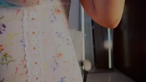 Snapshot of lia_russo_ chatting on October 2, 2025, 1:07 pm Lia  online show from October 2, 2025, 1:07 pm
