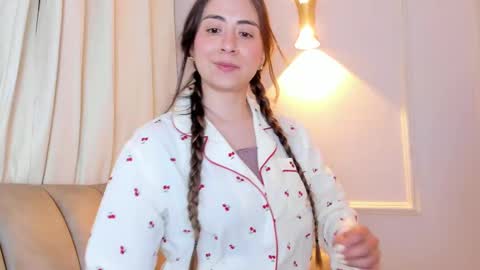 Snapshot of lia_walton__ chatting on October 9, 2025, 4:16 pm liz walton online show from October 9, 2025, 4:16 pm