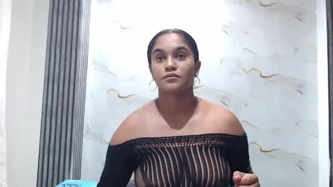 Snapshot of liaa_cams chatting on June 7, 2026, 3:32 am liaa_cams online show from June 7, 2026, 3:32 am