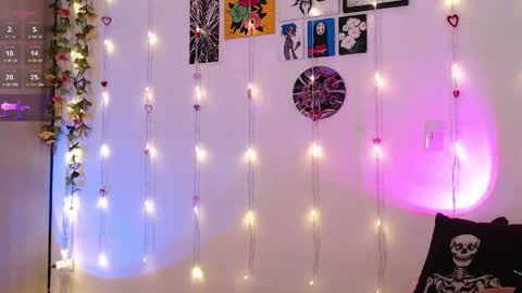 Snapshot of liaa_rodriguezz chatting on May 15, 2026, 11:45 pm Liaa online show from May 15, 2026, 11:45 pm