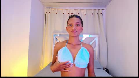 Snapshot of liaa_taylor1 chatting on March 11, 2026, 11:33 pm Lia online show from March 11, 2026, 11:33 pm