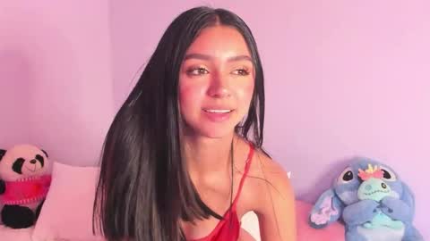 Lia 3 online show from December 13, 2025, 7:53 pm