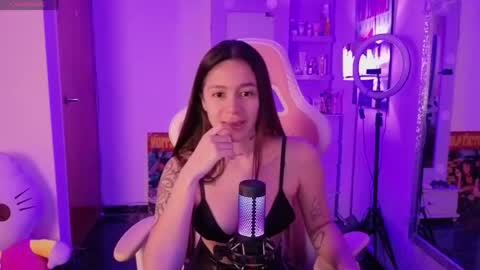 Snapshot of liabutera chatting on May 9, 2026, 8:25 pm Lia Butera online show from May 9, 2026, 8:25 pm