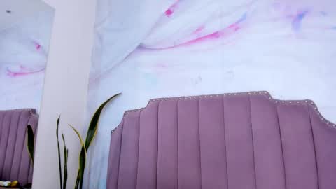 liaguzman online show from February 17, 2026, 3:14 am