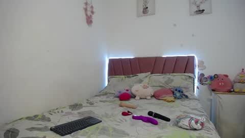 Snapshot of liahdiaz_ chatting on June 10, 2026, 11:53 am liahdiaz_ online show from June 10, 2026, 11:53 am