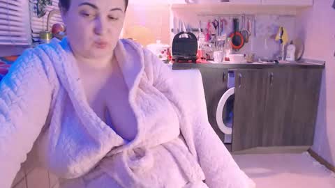 Snapshot of liahsofty chatting on February 3, 2025, 12:04 am miss Lia  colection for travel online show from February 3, 2025, 12:04 am
