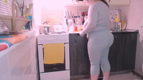 Snapshot of liahsofty chatting on February 26, 2025, 4:45 pm miss Lia  colection for travel online show from February 26, 2025, 4:45 pm
