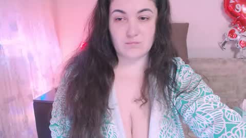 Snapshot of liahsofty chatting on March 2, 2025, 3:48 pm miss Lia  colection for travel online show from March 2, 2025, 3:48 pm