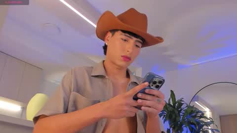 Snapshot of liam_055 chatting on February 9, 2026, 12:31 pm Liam online show from February 9, 2026, 12:31 pm