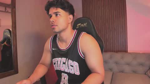 Liam Collins online show from January 11, 2026, 11:48 am