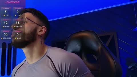 LIAM KLEIN online show from April 1, 2026, 11:11 am