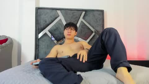 Call me Lian online show from January 10, 2026, 12:07 pm