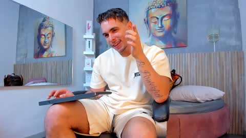 Liam online show from January 19, 2025, 7:04 pm