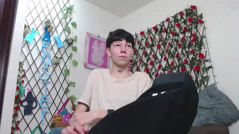 Liam  online show from March 30, 2026, 7:15 pm