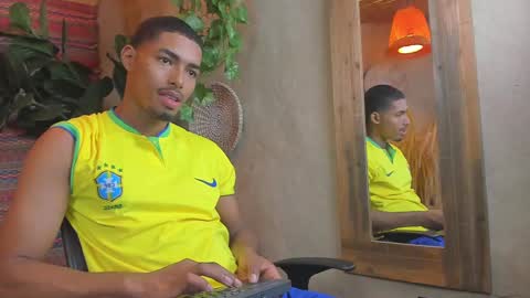 Snapshot of liambyrne chatting on March 5, 2025, 8:00 pm Liam Byrne online show from March 5, 2025, 8:00 pm