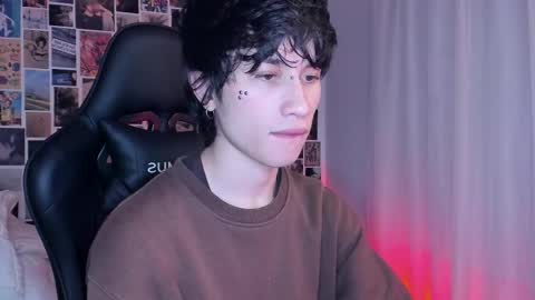 Liam online show from February 15, 2025, 6:12 am