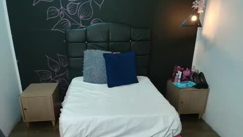 L I A M O N R O E online show from January 11, 2026, 11:59 am