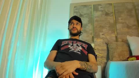 LiamSamderz online show from October 16, 2025, 12:06 pm