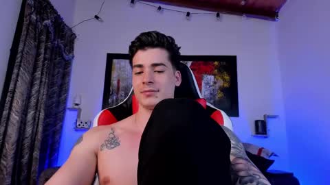 liamwyatt_ online show from February 28, 2025, 6:43 am