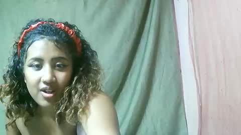 Liana9794 online show from May 23, 2026, 6:12 pm