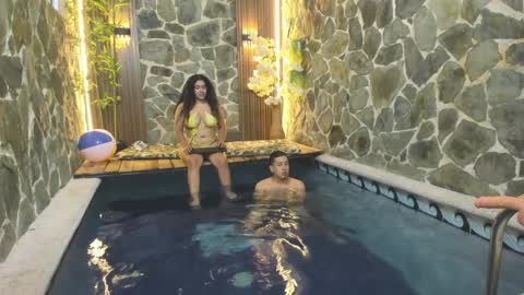 Snapshot of liana_asaff chatting on December 20, 2024, 7:39 pm Mistress Liana - Sir Asaf online show from December 20, 2024, 7:39 pm