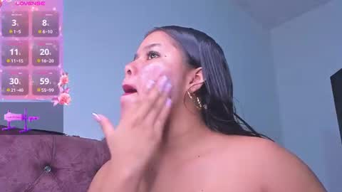 liana_hott online show from June 26, 2026, 6:56 pm