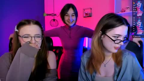 Little Liana  online show from January 31, 2026, 9:02 pm