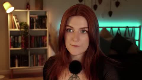 Lianna online show from March 12, 2026, 4:46 pm