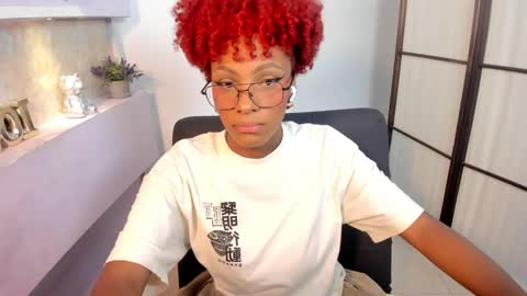 Snapshot of liannadixon chatting on December 30, 2024, 1:58 pm LiannaDixon online show from December 30, 2024, 1:58 pm