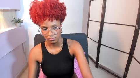 Snapshot of liannadixon chatting on January 24, 2025, 5:00 pm LiannaDixon online show from January 24, 2025, 5:00 pm