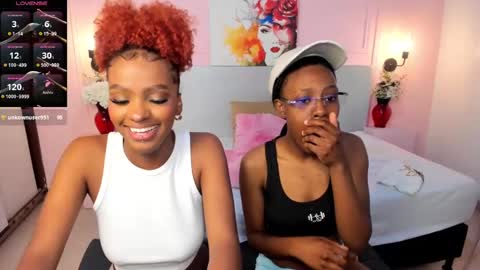 Snapshot of liannadixon chatting on February 7, 2025, 1:11 pm LiannaDixon online show from February 7, 2025, 1:11 pm