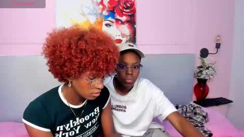 Snapshot of liannadixon chatting on February 18, 2025, 1:55 pm LiannaDixon online show from February 18, 2025, 1:55 pm