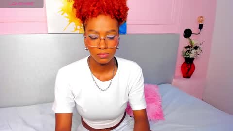 Snapshot of liannadixon chatting on February 22, 2025, 3:14 pm LiannaDixon online show from February 22, 2025, 3:14 pm