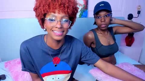 Snapshot of liannadixon chatting on February 25, 2025, 12:45 pm LiannaDixon online show from February 25, 2025, 12:45 pm