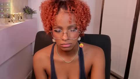 Snapshot of liannadixon chatting on March 9, 2025, 9:36 pm LiannaDixon online show from March 9, 2025, 9:36 pm