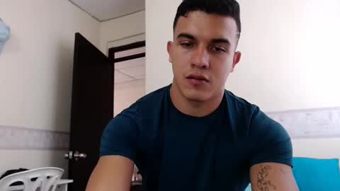 Liamstonne online show from April 7, 2026, 3:34 pm