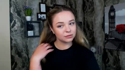 Liara online show from June 29, 2026, 7:25 am