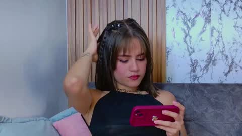 liaross online show from October 3, 2025, 2:08 am