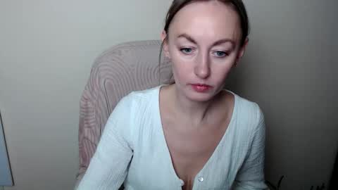 Snapshot of liasais_ chatting on February 21, 2026, 12:06 pm Lia online show from February 21, 2026, 12:06 pm