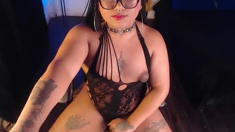 LiaScarlett online show from November 24, 2025, 3:17 am