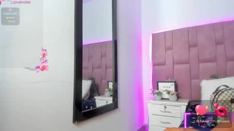 Snapshot of liat_vega chatting on May 16, 2026, 12:18 am Lyath Vega online show from May 16, 2026, 12:18 am