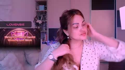 libra_mia online show from March 24, 2026, 8:19 am