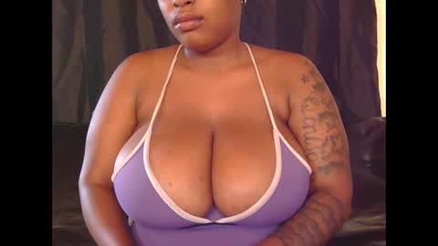 lickabletash98 online show from December 18, 2024, 6:21 am