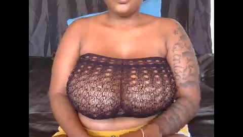 lickabletash98 online show from January 9, 2025, 12:30 pm