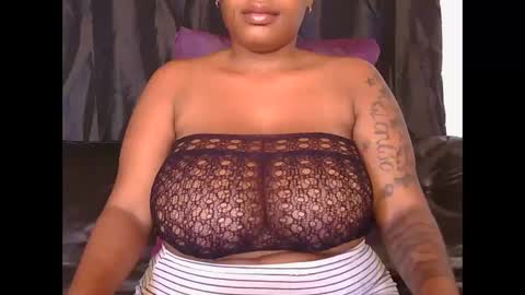 lickabletash98 online show from January 17, 2025, 6:36 am